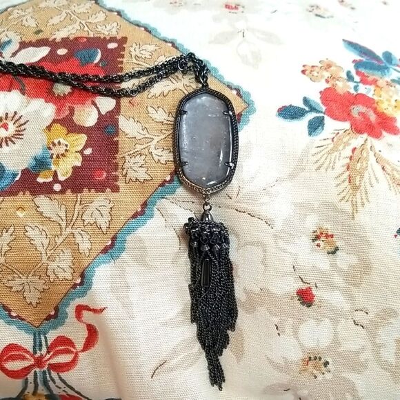 KENDRA SCOTT GUNMETAL RAYNE WITH DAZZLING SILVER STONE!!! NWOT!!! - Picture 1 of 5